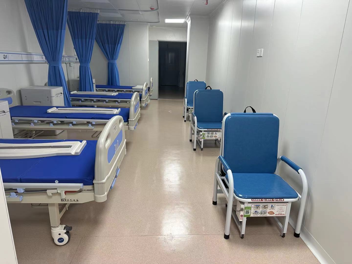 共享陪護床，真能解決醫(yī)院陪護難題？愛陪共享給你答案！